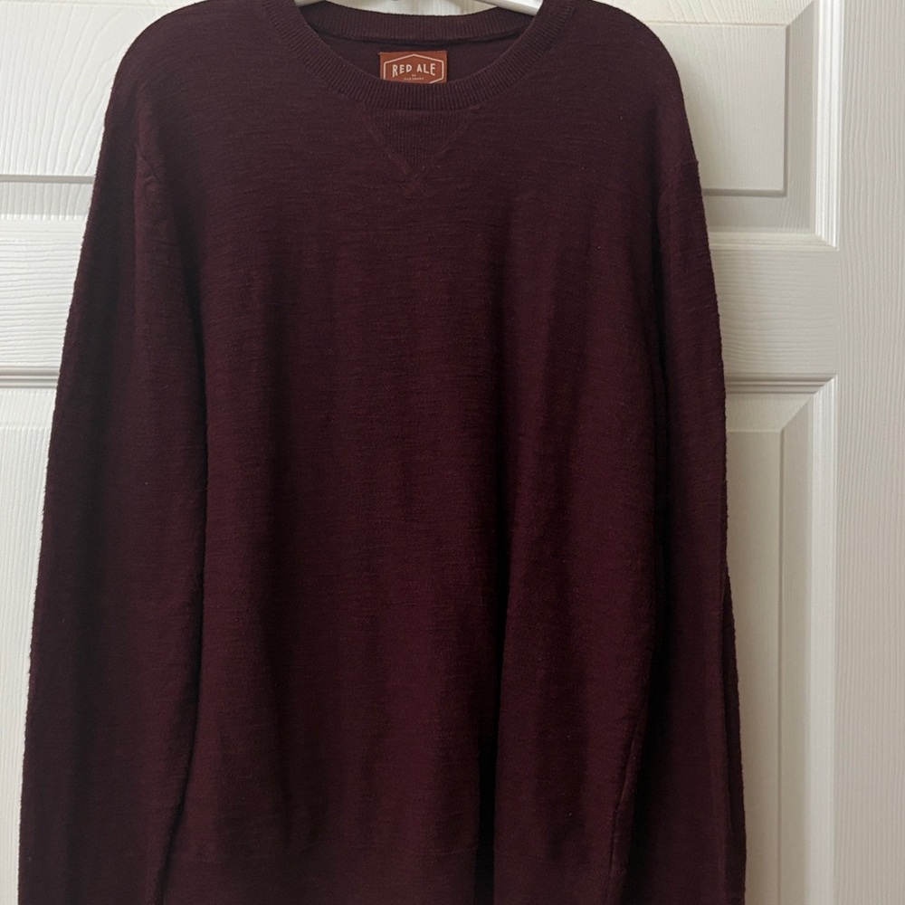 Red Ale Men's Maroon Crewneck Sweater